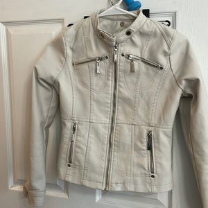 Girls fAux leather jacket, super cute, by JouJou. Size XL (18). Bundle & Save!